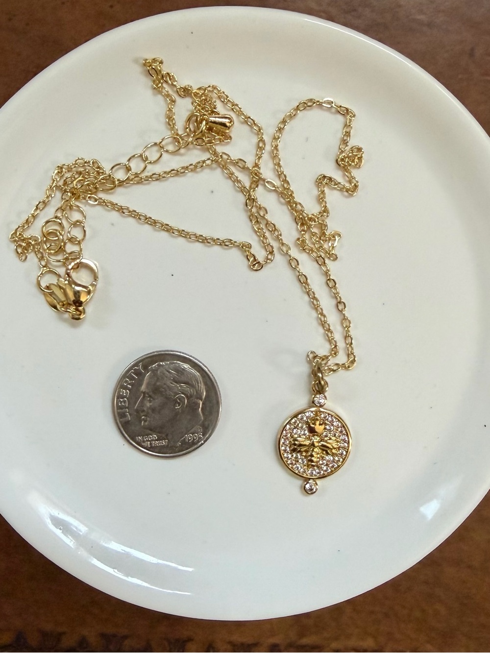 Queen Bee Gold Crystal Coin Pendant Necklace for Women - Picture 4 of 4